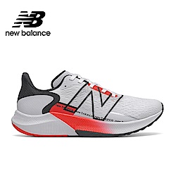 【New Balance】輕量跑鞋_女性_白色_WFCPRWR2-D楦