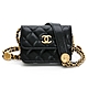 【CHANEL 香奈兒】 CHANEL 雙鍊帶金牌 斜背小包 [黑金] product thumbnail 1