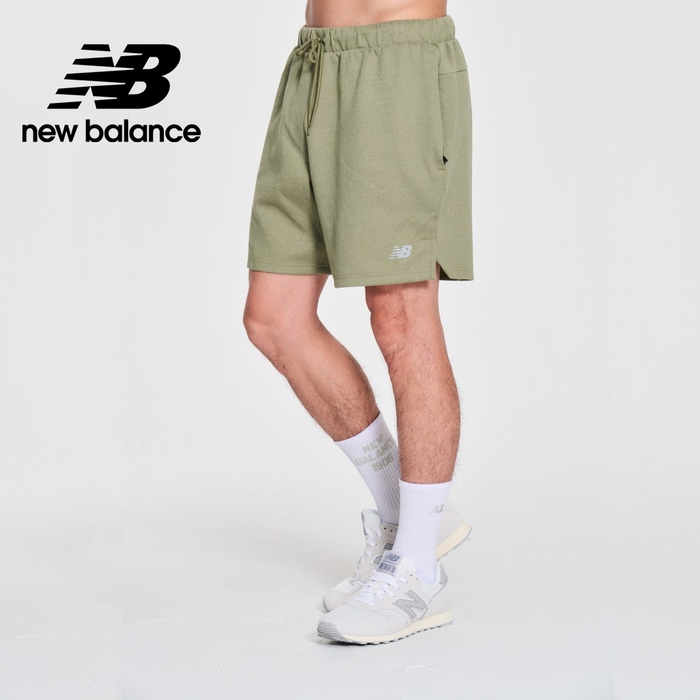 【New Balance】 吸濕排汗拉鍊口袋短褲_男性_綠色_MS41146DEK
