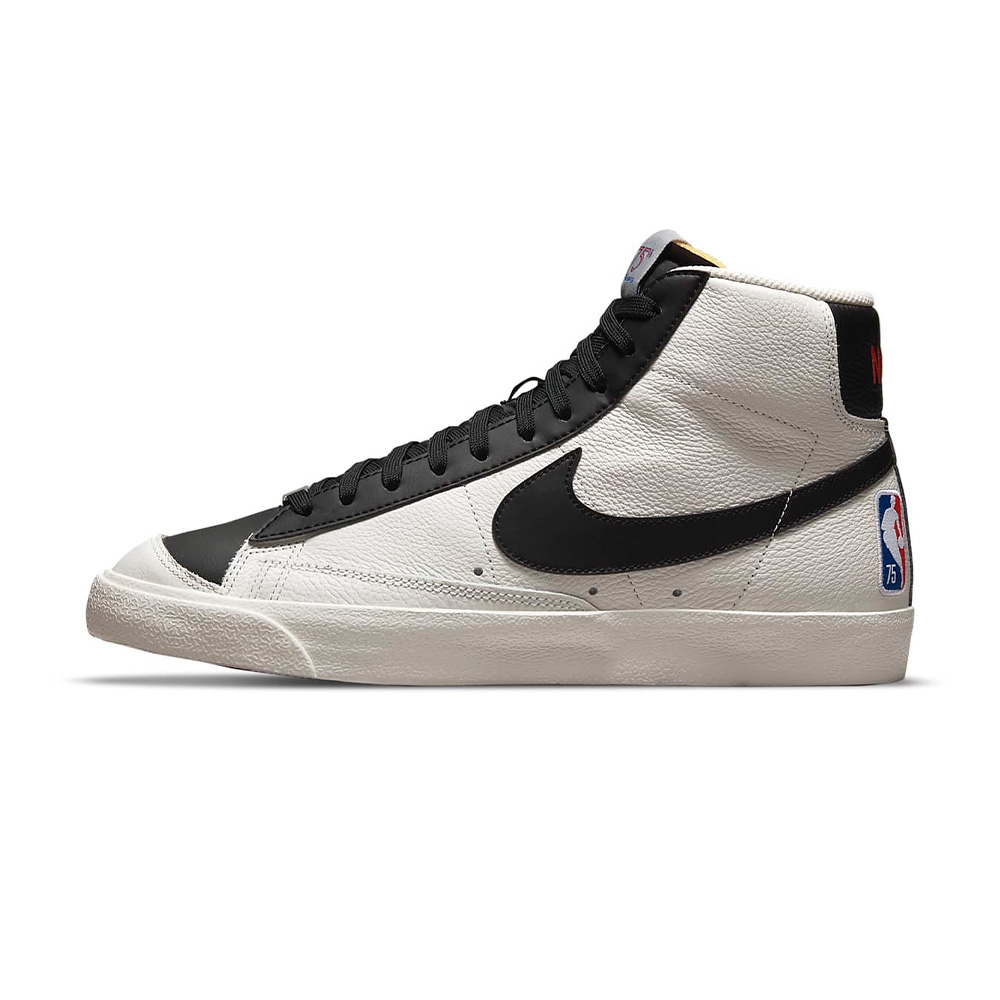 Nike Blazer Mid '77 EMB 男鞋黑白紅色高筒皮革運動休閒鞋DD8025-101