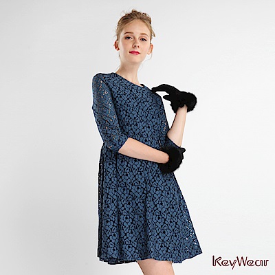 KeyWear奇威名品    優雅刺繡蕾絲七分袖洋裝-藍色