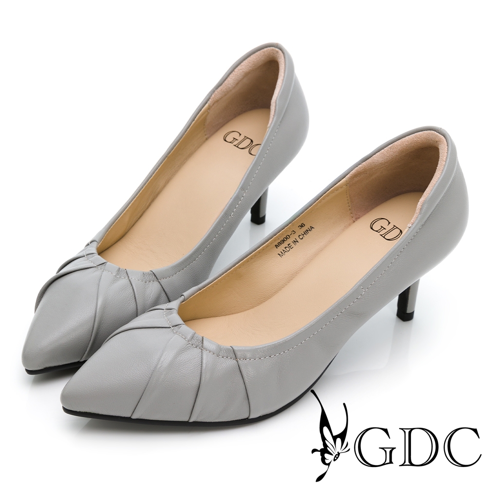 GDC-歐系女神風素色基本抓皺簡約尖頭真皮中跟包鞋-淺灰色