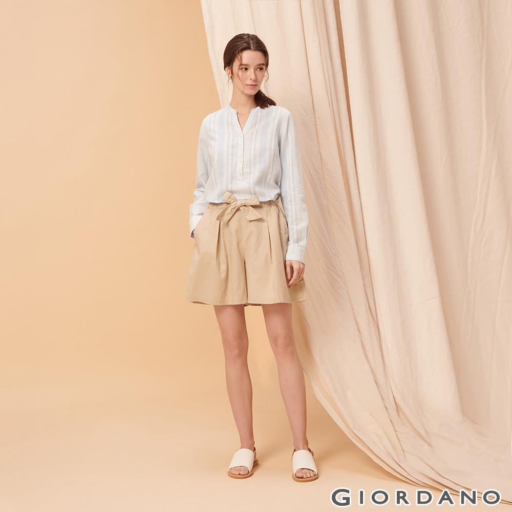 GIORDANO 女裝棉麻蝴蝶結綁帶短褲-93 腐殖土