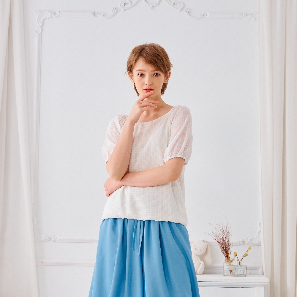 【KiKi】方領緹花格紋-女短袖襯衫 格紋 白(白色/版型適中)