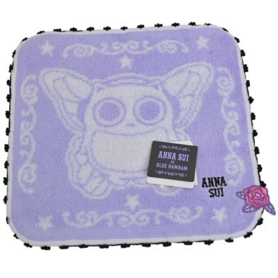 ANNA SUI X BLUE HAMHAM 品牌字母玫瑰刺繡LOGO公仔圖騰小方巾(紫色系)