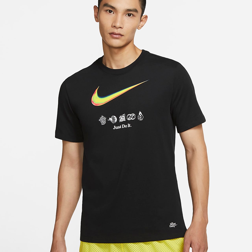Nike DF GREAT UNITY SS TEE1 塗鴉 男短袖上衣-黑-DM7907010