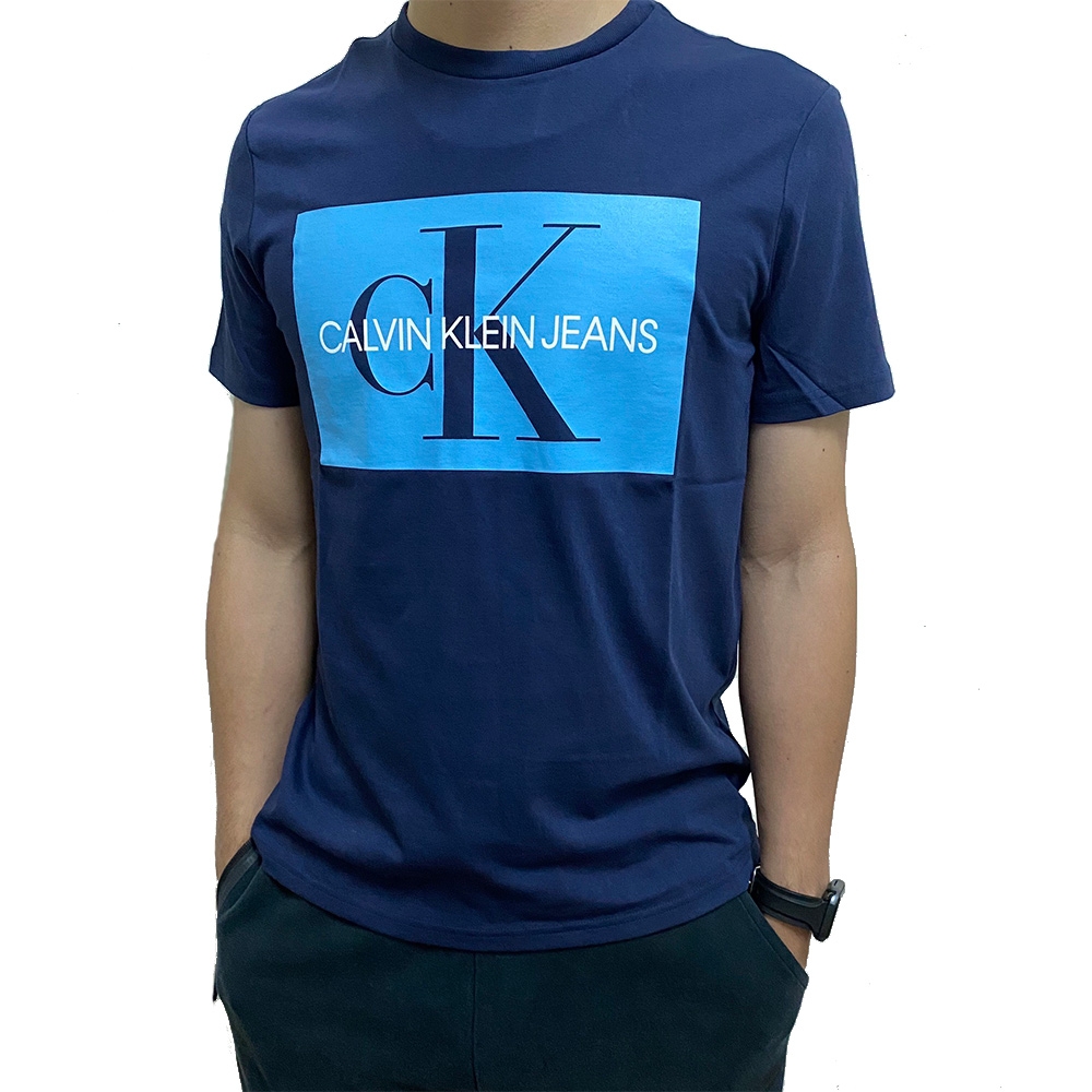 Calvin Klein 經典印刷CK文字圖案短袖T恤-深藍色