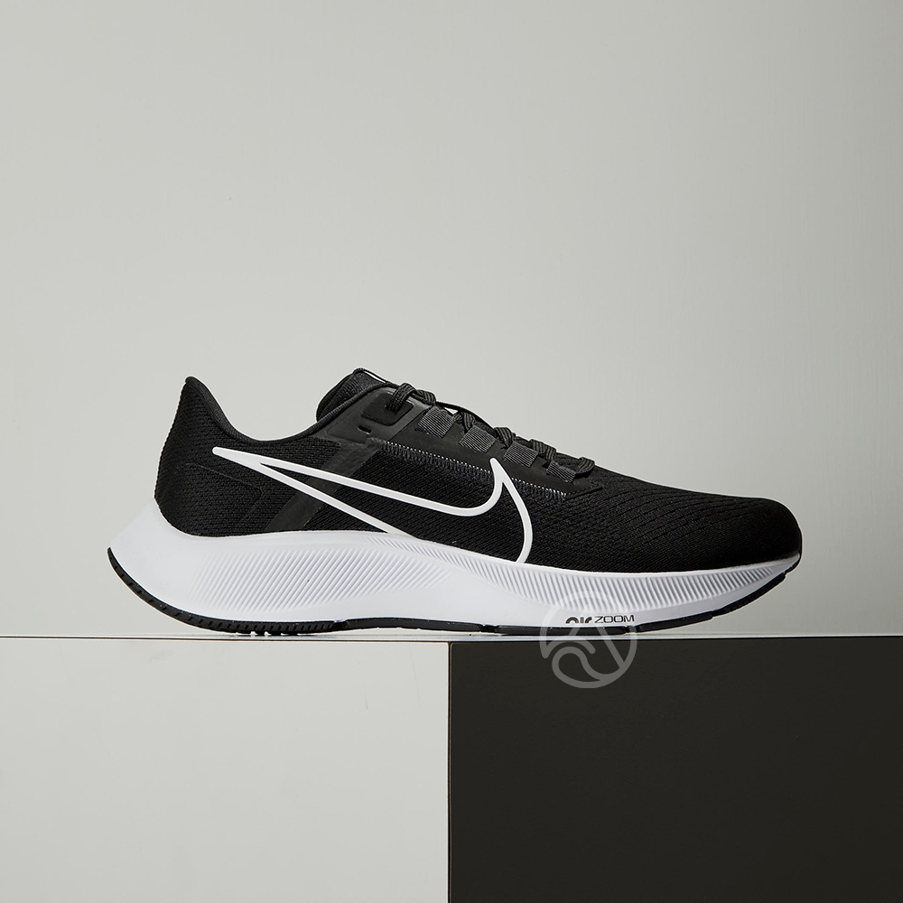 Nike W Air Zoom Pegasus 38 女鞋 黑白色 氣墊 避震 小飛馬 運動 慢跑鞋 CW7358-002