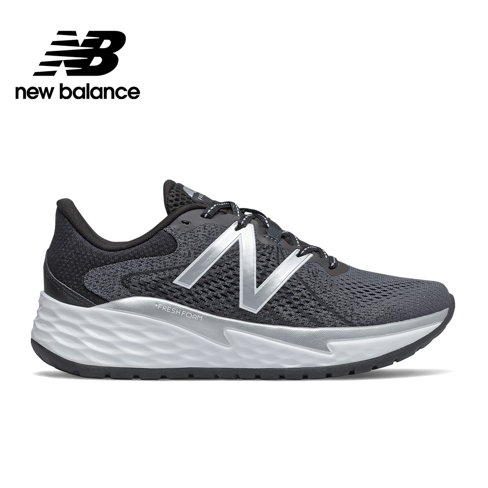 【New Balance】緩震跑鞋_女性_黑色_WVARELB1-B楦