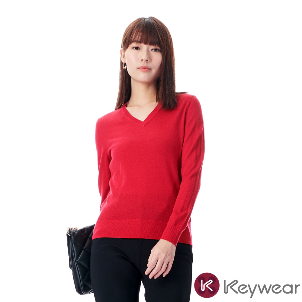 KeyWear奇威名品    輕柔舒適V領針織毛衣-紅色