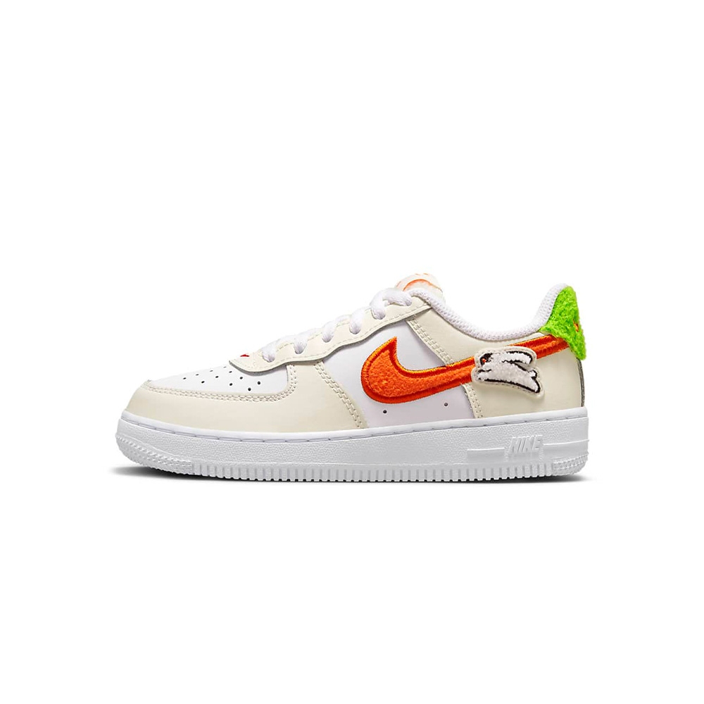 Nike Air Force 1 Lv8 Gs 童鞋中童鞋米白色橘勾毛毛兔年經典運動休閒鞋