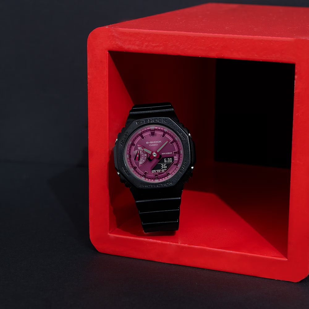 CASIO卡西歐 G-SHOCK 優雅酷炫 個性黑紅 八角形錶殼 GMA-S2100RB-1A_42.9mm