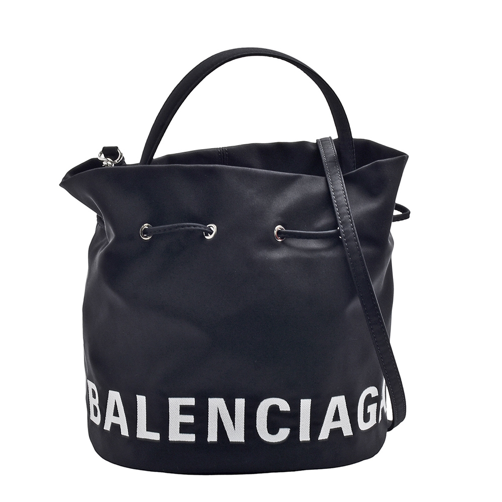 BALENCIAGA 經典品牌LOGO尼龍抽繩手提/斜背水桶包(黑色)