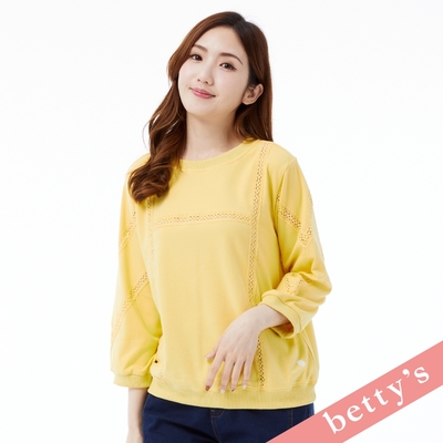 betty’s貝蒂思 鏤空蕾絲拼接優雅長袖T-shirt(黃色)