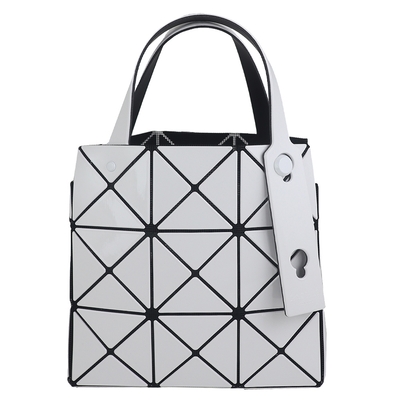 ISSEY MIYAKE 三宅一生 BAOBAO 白色三角格3x3小型手提包