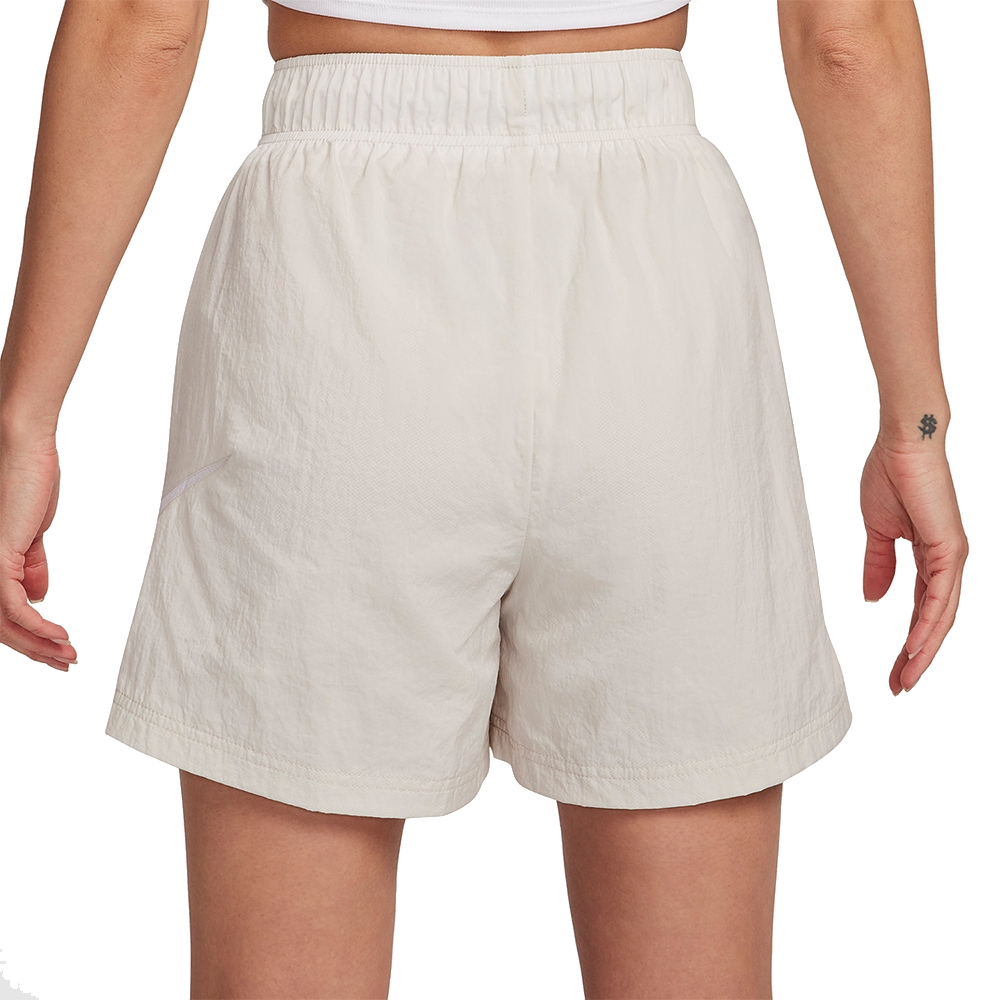 NIKE】 ASW NSW ESSNTL WVN HR SHORT HBR 運動短褲女- DM6740104