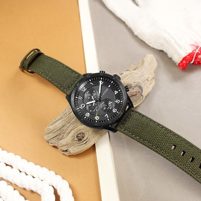 TOMMY HILFIGER / 軍事風格 兩地時間 日本機芯 帆布皮革手錶-黑x軍綠/44mm