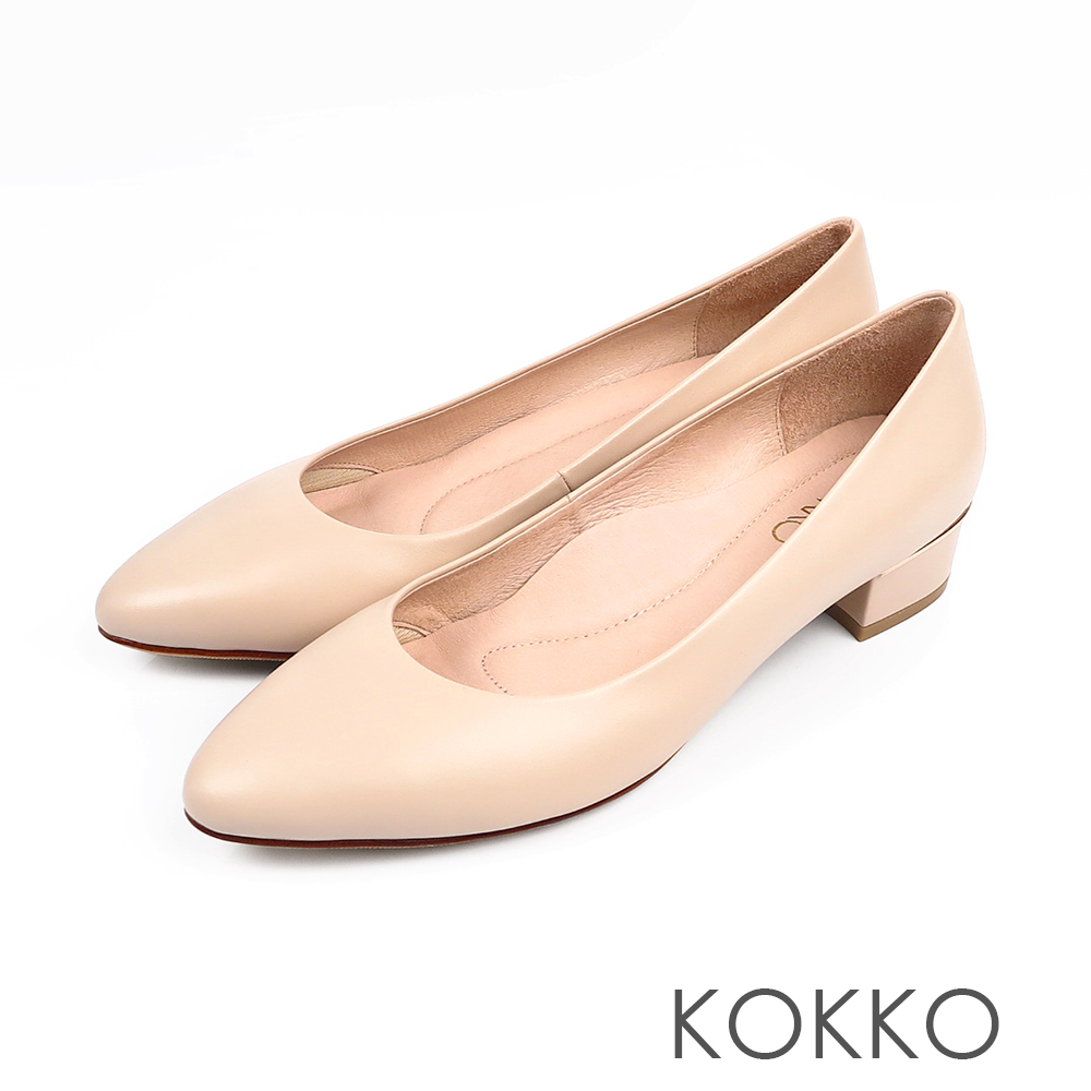 KOKKO -女力時代素面真皮舒壓中跟鞋-奶球白