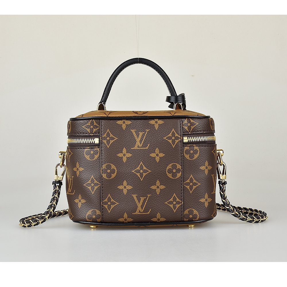 Shop Louis Vuitton MONOGRAM Vanity pm (M45165) by inthewall