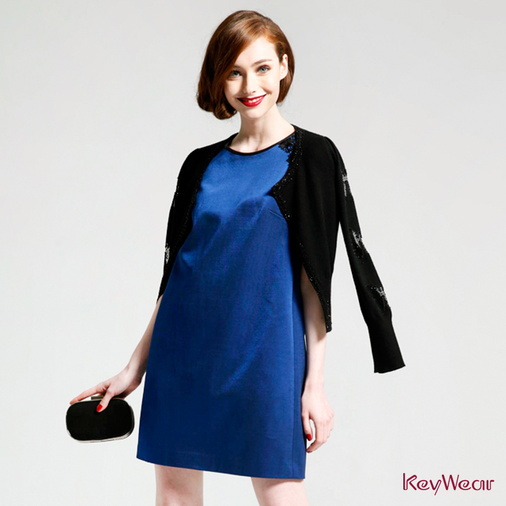 KeyWear奇威名品    簡約廓型蕾絲點綴洋裝-寶藍色
