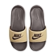 NIKE 拖鞋 男鞋 運動 VICTORI ONE SLIDE 咖啡奶茶 CN9675-701(3A4958) product thumbnail 1