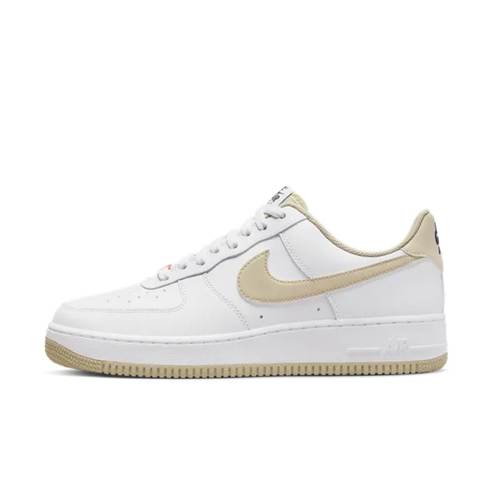 Nike AIR FORCE 1 07男休閒鞋-白卡其-DZ2771121