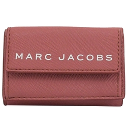 MARC JACOBS 印字LOGO防刮三折釦式零錢小短夾(玫紅)