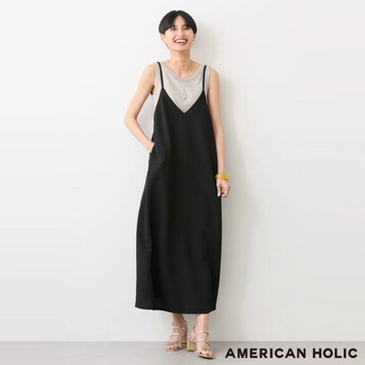 AMERICAN HOLIC 柔軟緹花紋理可調節吊帶洋裝