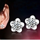 【I.Dear Jewelry】寵愛佳人-正白K-閃耀晶鑽耳環 product thumbnail 1