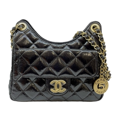 CHANEL 香奈兒 Mini Hobo Bag 經典雙C LOGO菱格紋小型小牛皮流浪包