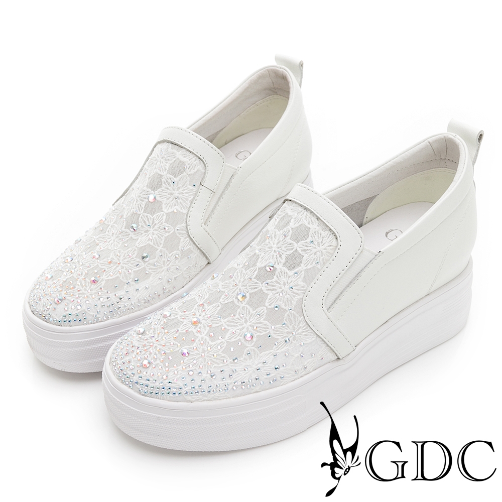 GDC-蕾絲輕透感簍空水鑽真皮拼接厚底休閒鞋-白色