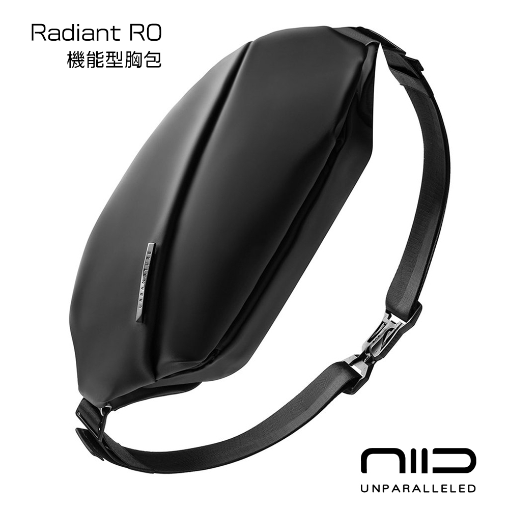 NIID Radiant R0 機能胸包 黑色