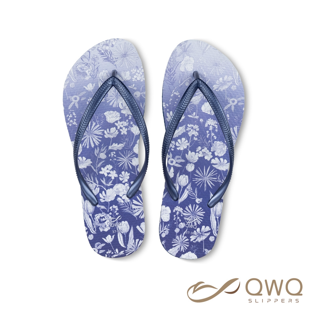 【QWQ】女款印花防滑夾腳拖鞋-露台上的波麗-復古琉璃紺-防水防臭人字拖(AIPL00604)