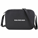 BALENCIAGA EVERYDAY 品牌字母小牛皮相機包(黑色) product thumbnail 1