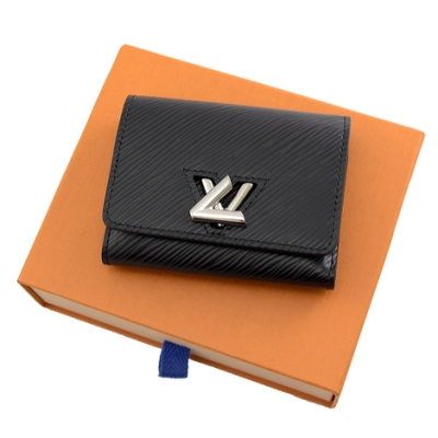 Shop Louis Vuitton TWIST Twist Xs Wallet (M63322) by Maisondesoeur