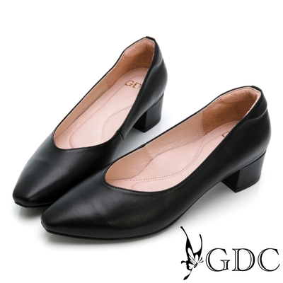 GDC-真皮舒適OL必備上班素色簡約中跟包鞋-黑色