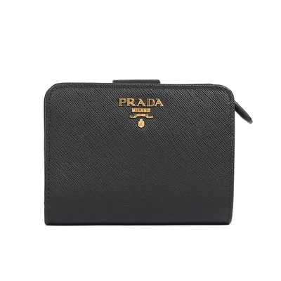 PRADA SAFFIANO 防刮皮革金屬字母釦式短夾(黑)