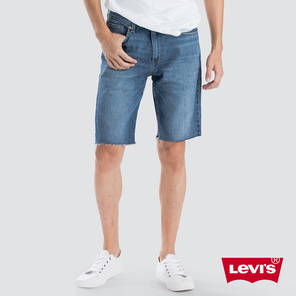 Levis 男款 牛仔短褲 505 修身直筒版型 褲管不收邊 彈性布料