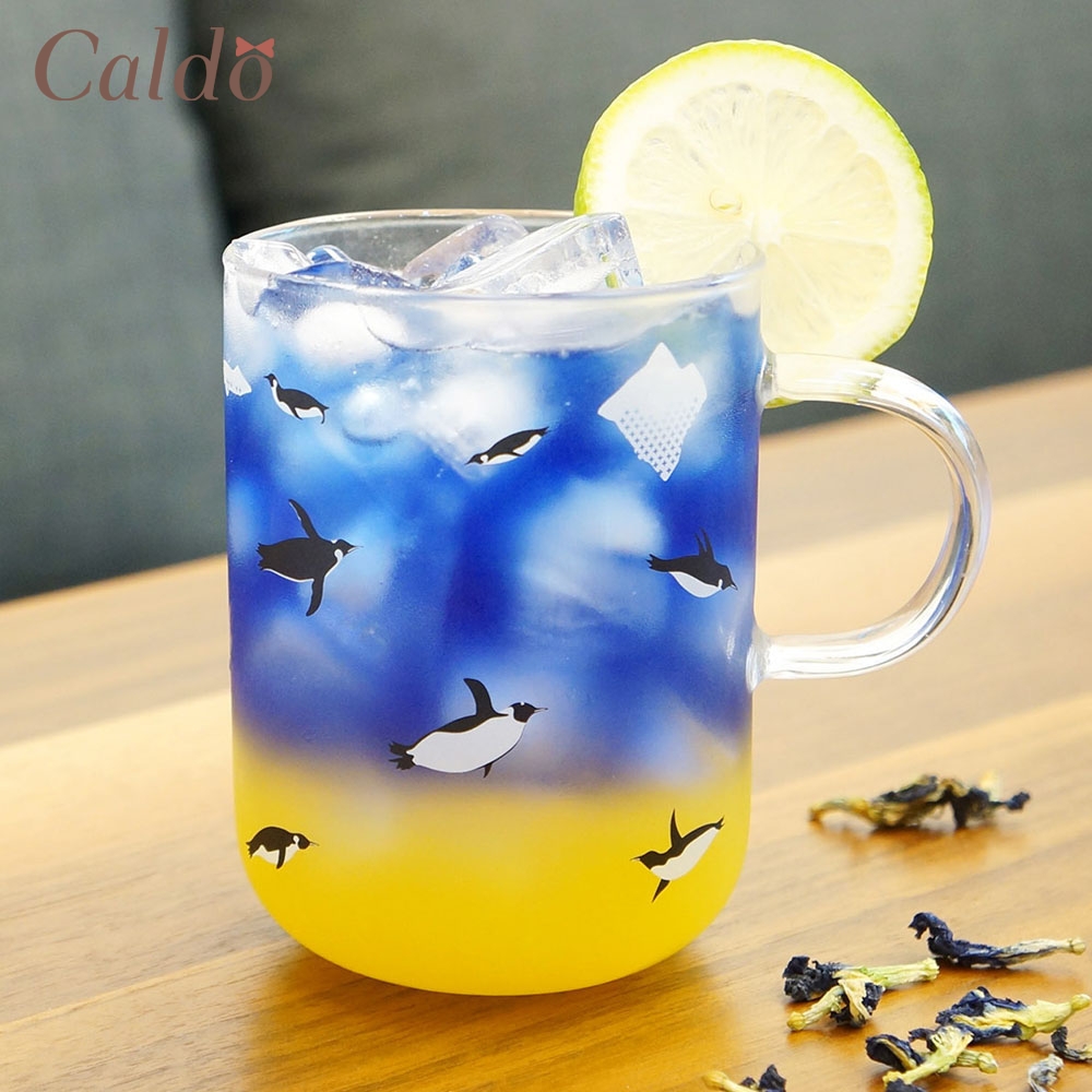 【Caldo卡朵生活】極地樂游企鵝耐熱玻璃馬克杯 500ML(快)