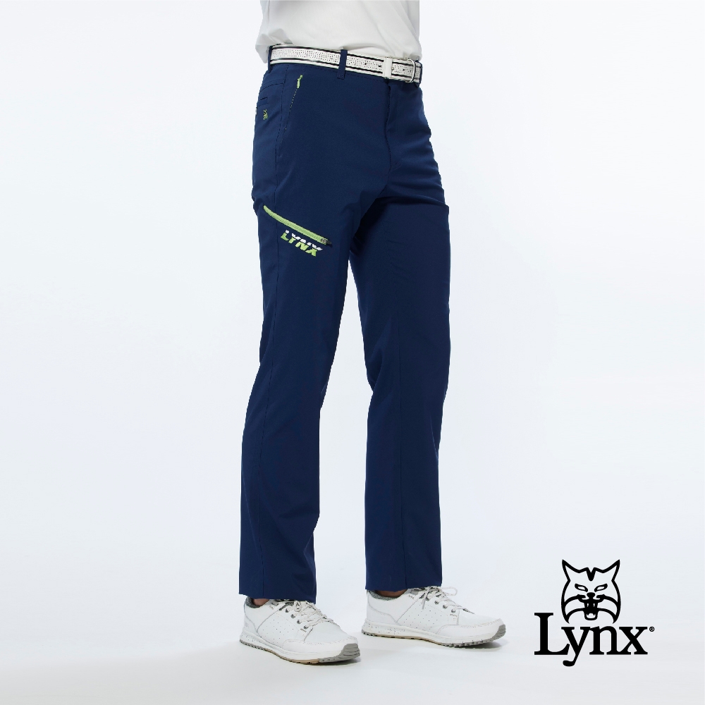 【Lynx Golf】男款日本布料透濕防潑水拉鍊大腿口袋設計平口休閒長褲-深藍色