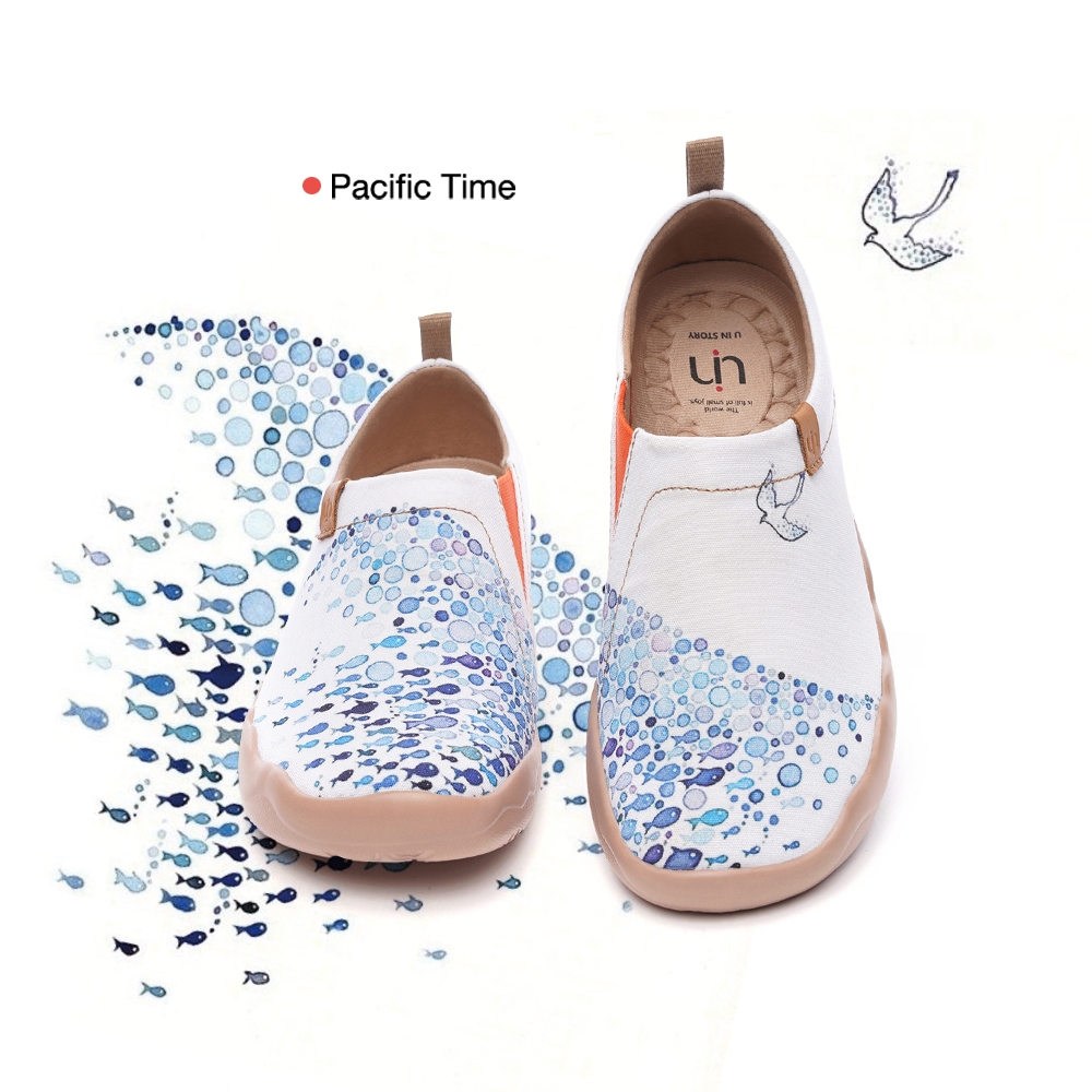 uin 西班牙原創設計 女鞋 帆布鞋 懶人鞋 飛翔的魚彩繪休閒鞋W0101040