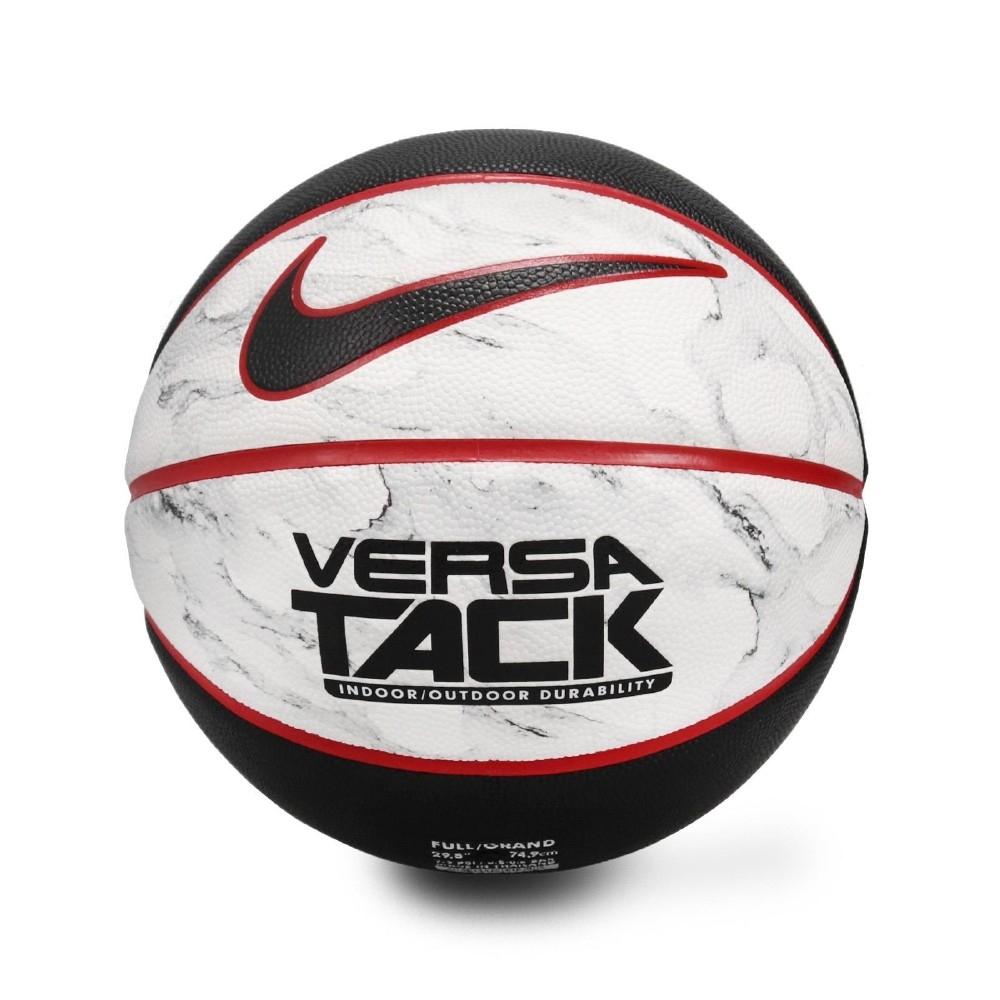 nike versa tack 8p