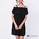 CHICA 浪漫赫本式復古荷葉袖露肩設計洋裝(2色) product thumbnail 1