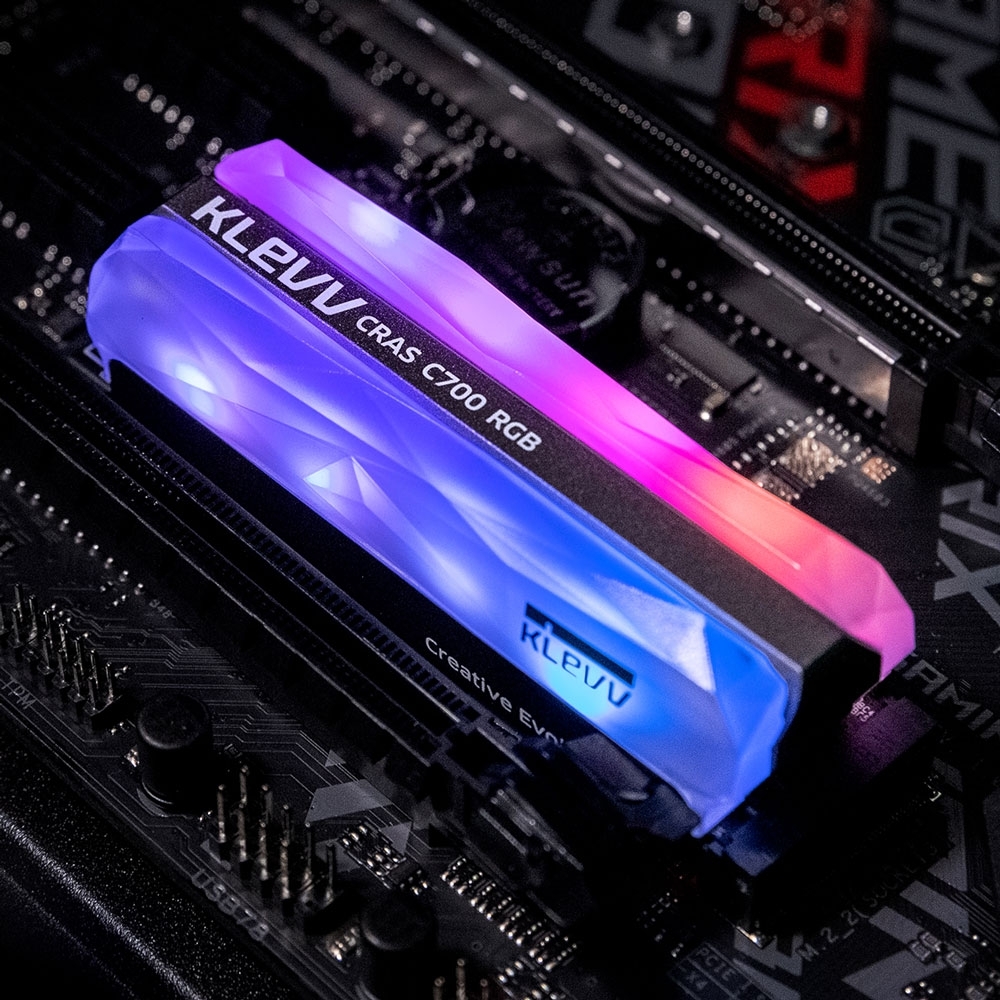 KLEVV科賦 CRAS C700 RGB SSD M.2 2280 PCIe NVMe 480GB