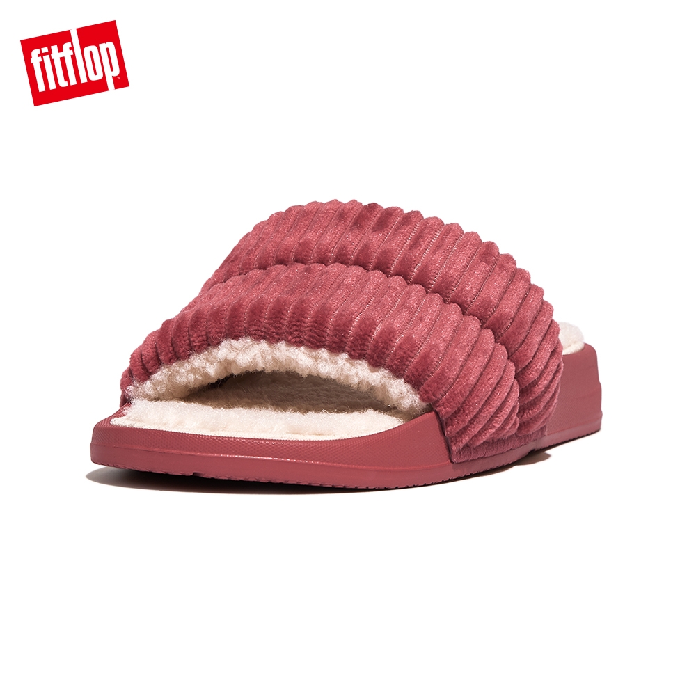 【FitFlop】iQUSHION FLEECE-LINED CORDUROY SLIDES輕量燈芯絨涼鞋-女(暗紅色)