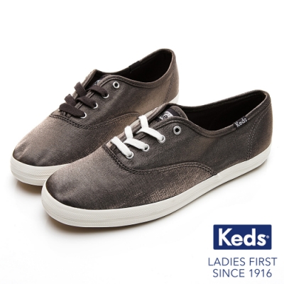 Keds CHAMPION 珠光綢緞復古綁帶休閒鞋-灰