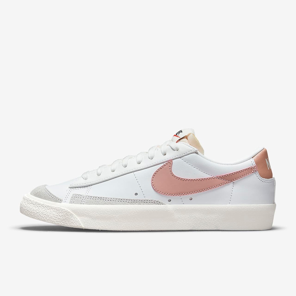 NIKE BLAZER LOW 77 女休閒鞋 經典款 麂皮 DC4769109 白粉