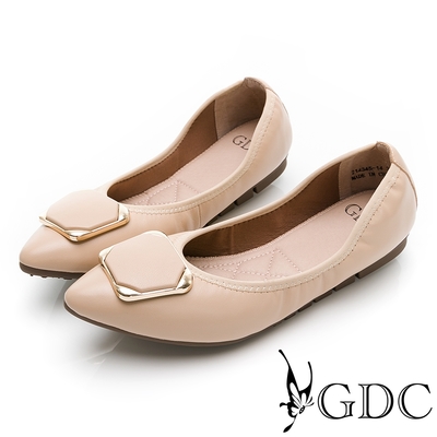 GDC-金釦素色時尚方頭平底包鞋-卡其色