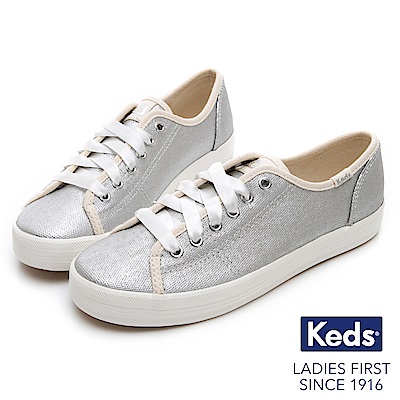 Keds KICKSTART 霧面光澤綁帶休閒鞋-銀色