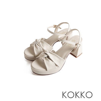 KOKKO甜美扭結柔軟綿羊皮粗高跟涼鞋米白色